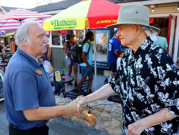 Christopher Riordan chats with a fan