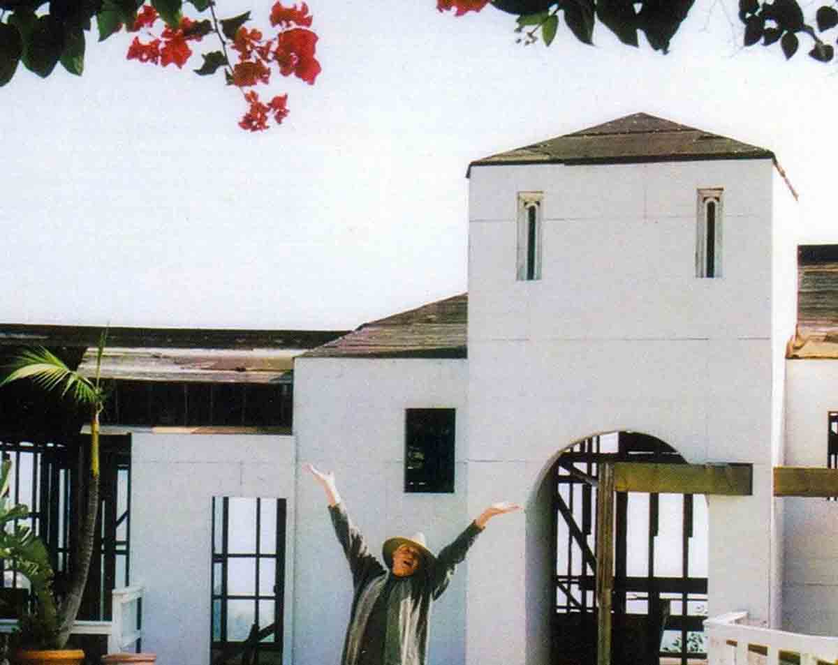 Falcon Lair - Rudolph Valentino's former estate